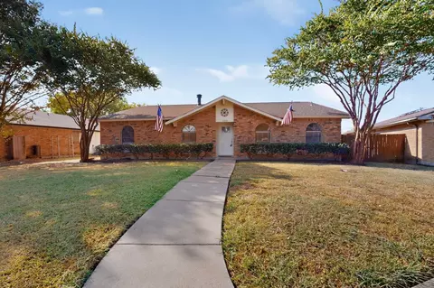 3310 Magnolia Ct, Rowlett, TX 75089