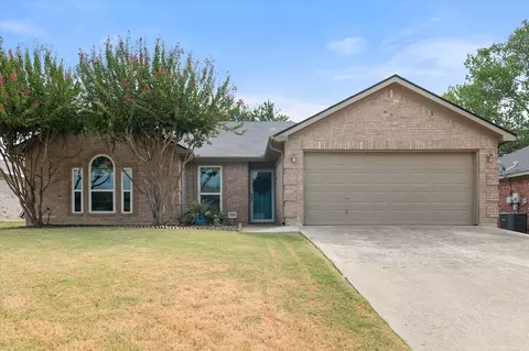 2708 Jennie Wells Dr, Mansfield, TX 76063