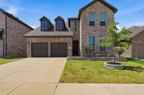 9020 Horse Herd Dr, Fort Worth, TX 76123
