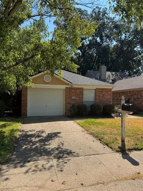 1331 Pecan Sq, Bossier City, LA 71112