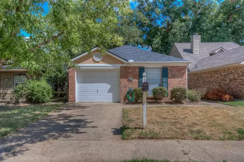1331 Pecan Sq, Bossier City, LA 71112