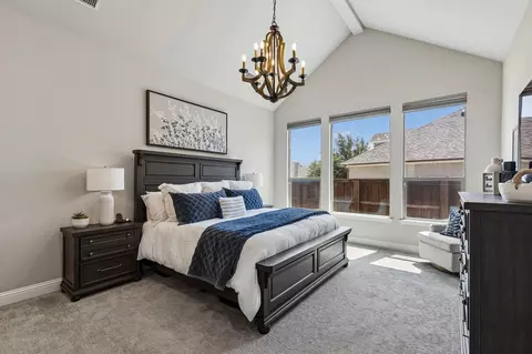 Bedroom - 1828 Quiet Oak Pl, Aledo, TX 76008 photo 1 of 6