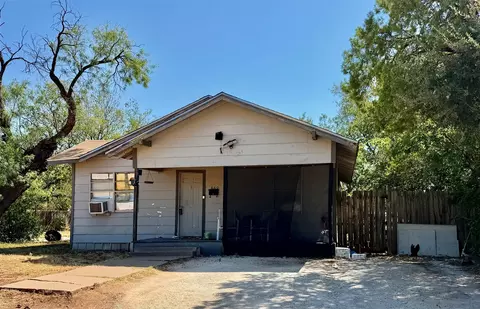 889 Kirkwood St, Abilene, TX 79603
