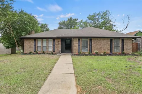 905 Timber Valley Cir, Flower Mound, TX 75028