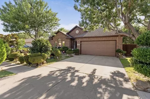 1025 Pearson St, Irving, TX 75061