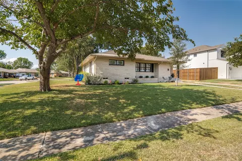 9005 Livenshire Dr, Dallas, TX 75238