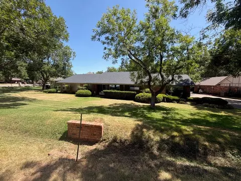 6116 Belvidere Cir, Granbury, TX 76049