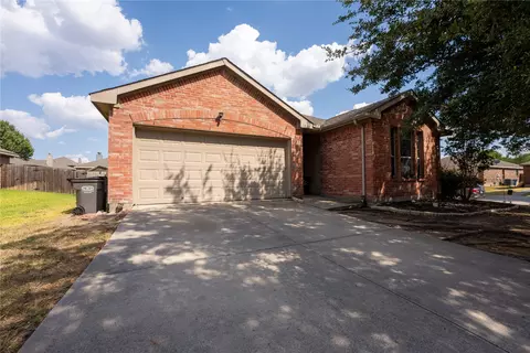 482 Hunters Ridge Dr, Melissa, TX 75454