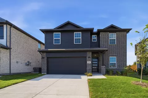 2002 Placerville St, Forney, TX 75126