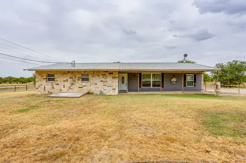 7500 County Road 912, Joshua, TX 76058