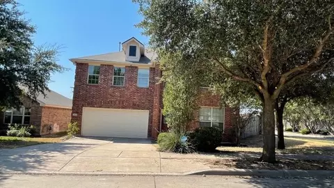 10369 Bradshaw Dr, Fort Worth, TX 76108