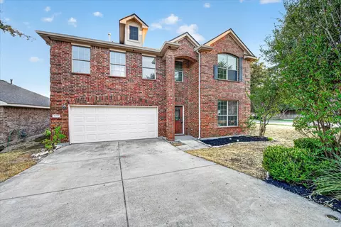 10369 Bradshaw Dr, Fort Worth, TX 76108