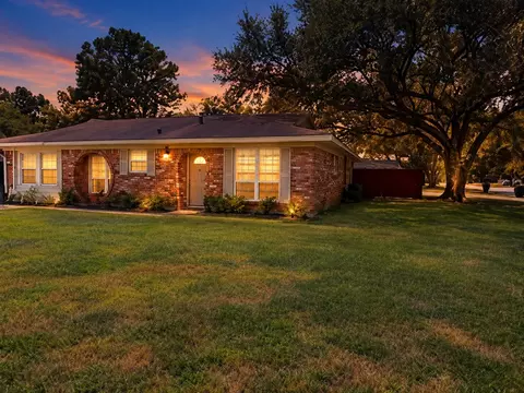 2500 Melrose, Bossier City, LA 71111