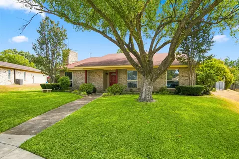 1519 Cardinal Cir, Lewisville, TX 75067