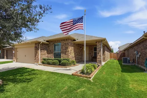 6932 Tide Ln, Fort Worth, TX 76179