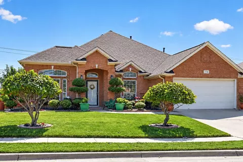2720 Gray Rock Dr, Fort Worth, TX 76131