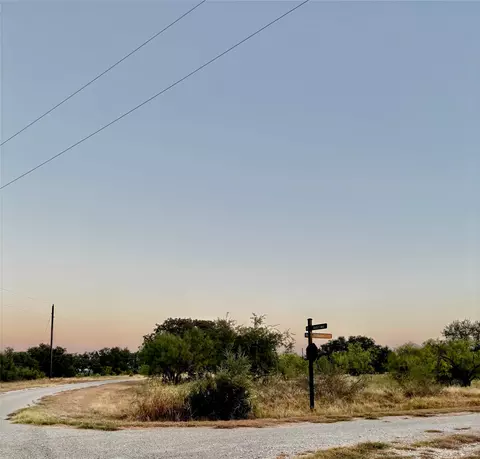 529-530 Beacon Cir, Brownwood, TX 76801