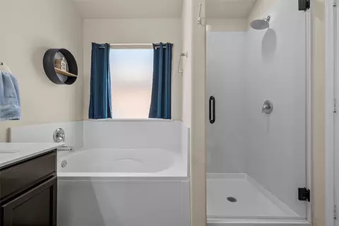 Bath - 3016 Jackal Dr, Lorena, TX 76655 photo 2 of 3