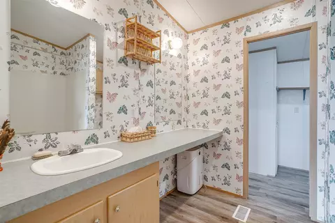 9064 Summit Ct E, Cleburne, TX 76033 photo 30