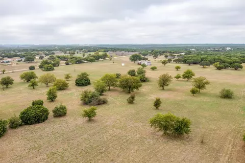 9064 Summit Ct E, Cleburne, TX 76033 photo 39