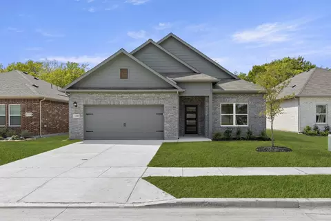 1308 Cole Dr, Trenton, TX 75490