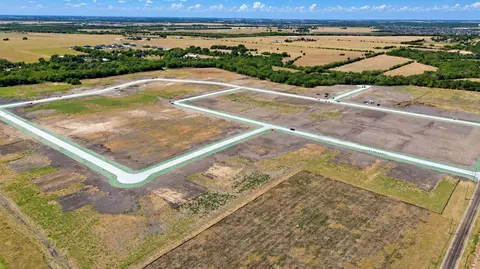 lot4 Block C Silent Mdw, Waxahachie, TX 75165