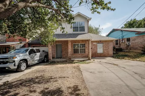 1213 College St, Grand Prairie, TX 75050