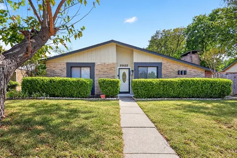 2922 Bonanza Ln, Garland, TX 75042