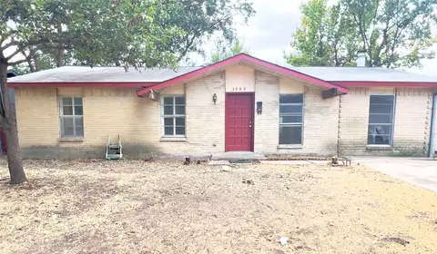 3909 Cambridge Dr, Garland, TX 75043