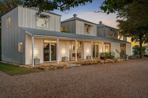 2436 Big Sky Trl, Ponder, TX 76259