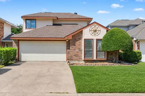 569 Briarcliff Dr, Garland, TX 75043
