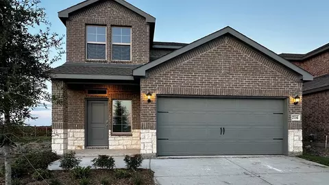 216 Pheasant Run Rd, Terrell, TX 75160