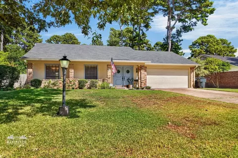 306 Ellerbe Ridge Dr, Shreveport, LA 71106