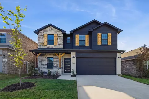 2129 Callahan Dr, Forney, TX 75126