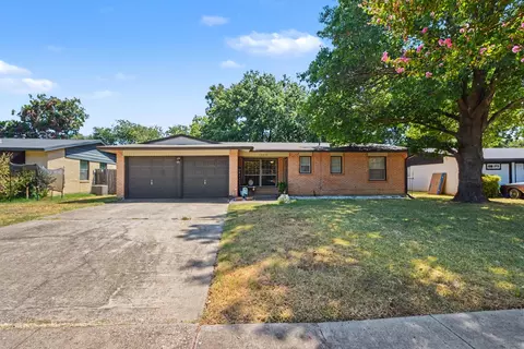 13650 Pyramid Dr, Farmers Branch, TX 75234