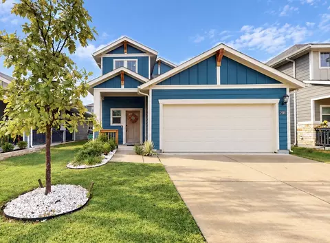 2228 Cliff Springs Dr, Forney, TX 75126
