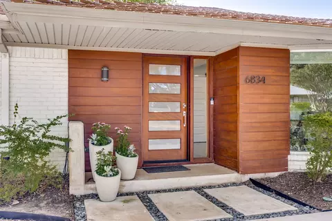 6834 Quarterway Dr, Dallas, TX 75248