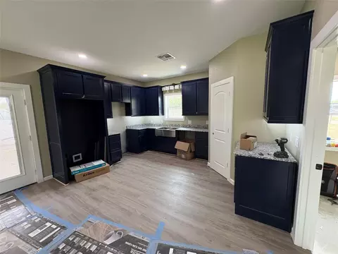 Kitchen - 644 Comanche, Quitman, TX 75783 photo 1 of 2
