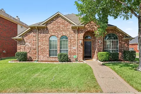 5528 Green Hollow Ln, The Colony, TX 75056