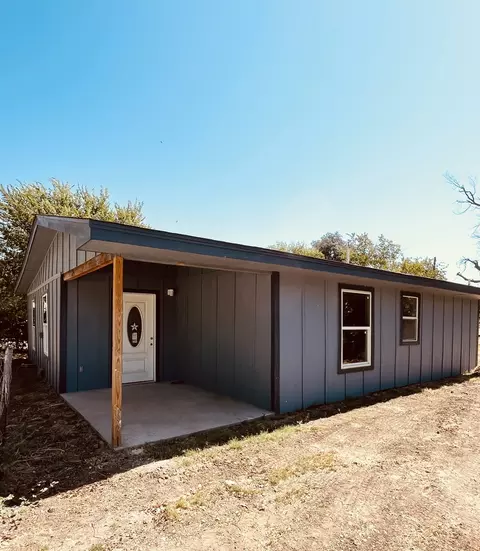 1619 Lane St, Brownwood, TX 76801
