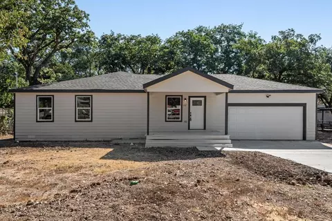 312 Calgary Rd, Azle, TX 76020