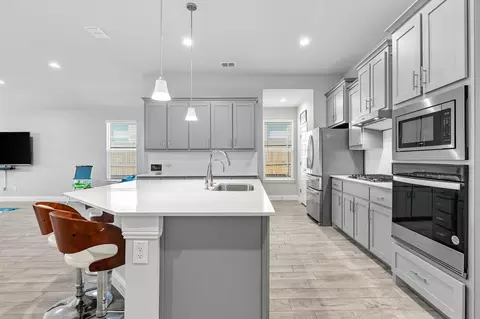 Kitchen - 1501 Razorbill Rd, Denton, TX 76205 photo 1 of 7