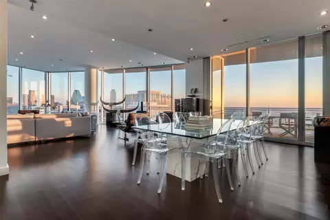 2900 Mckinnon St #2701, Dallas, TX 75201