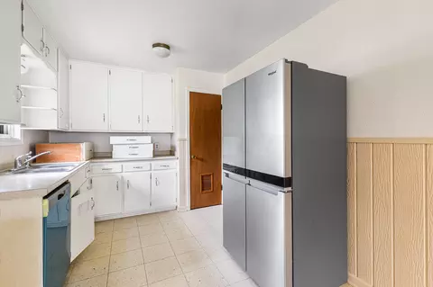 Kitchen - 1516 Bryan Ave, Waco, TX 76708 photo 2 of 2