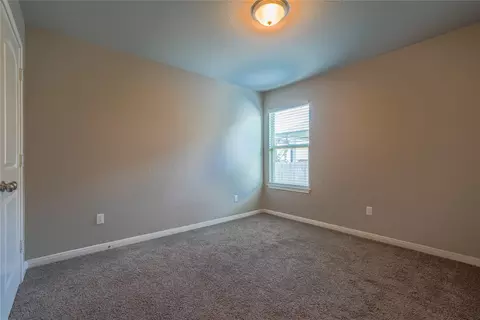 Bedroom - 10617 Langham Dr, Waco, TX 76708 photo 4 of 4