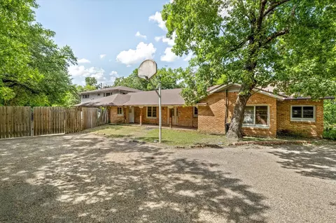 Exterior - 421 Rice Ave, Waco, TX 76708 photo 4 of 8