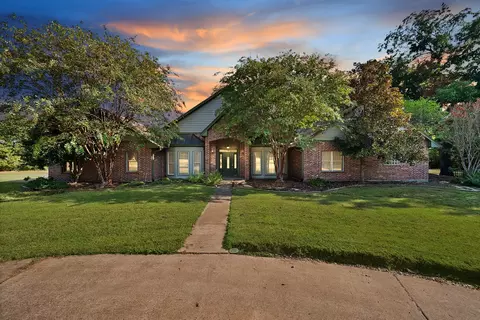 5010 Milam Rd, Mesquite, TX 75181