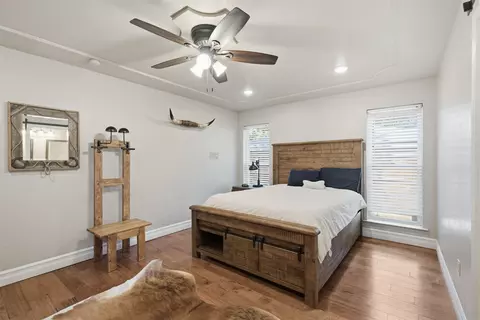 Bedroom - 917 E Worth St, Grapevine, TX 76051 photo 1 of 3