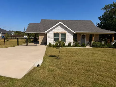 5546 Mesa Loop, Granbury, TX 76048