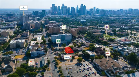 911 N Haskell Ave, Dallas, TX 75204